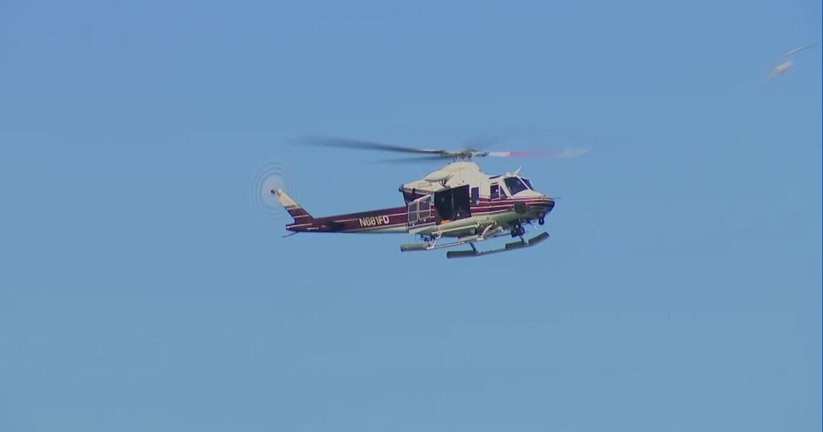 1 rescued from Lake Michigan at 63rd Street Beach; search continues for 2nd person in water