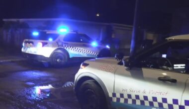 15-year-old shot while walking on Chicago's South Side