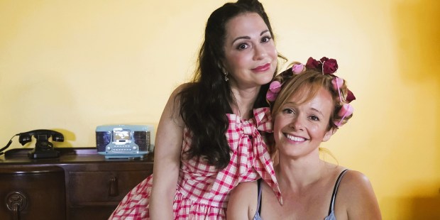 Jessica John, left, and Megan Carmitchel play sisters Blanche and Stella, respectively, in Backyard Renaissance Theatre's "A Streetcar Named Desire." (Daren Scott)