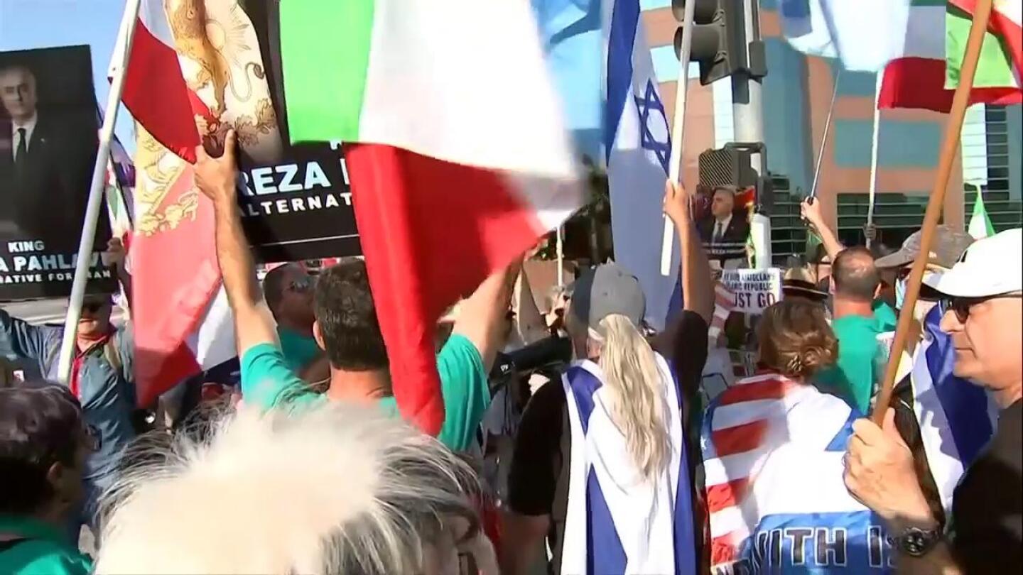 Protest in Los Angeles against the Iranian government