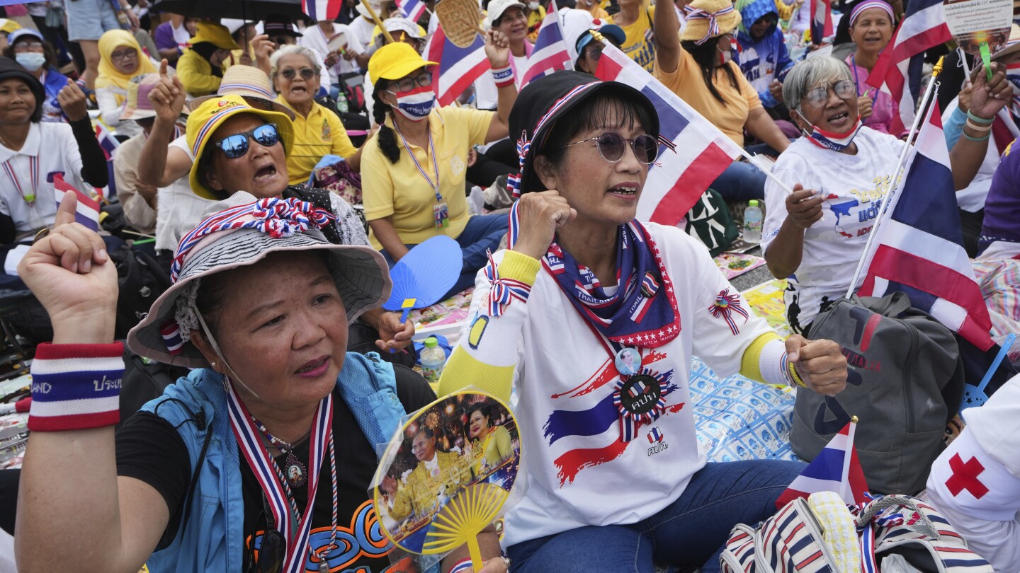 Protesters gather in Bangkok to demand Thai prime minister's resignation over leaked Cambodia call