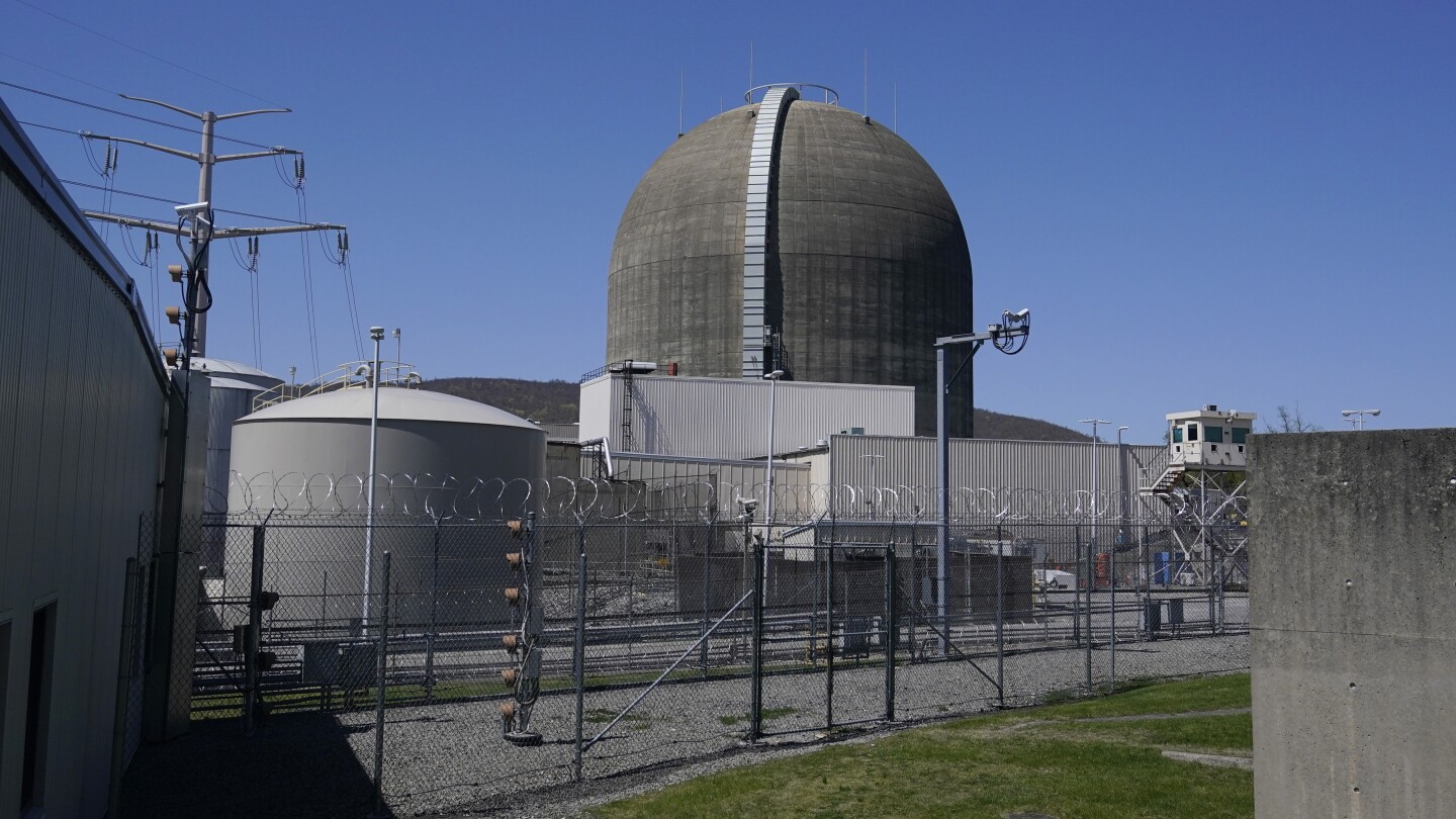 Gov. Kathy Hochul wants New York to build its first new nuclear power plant in decades