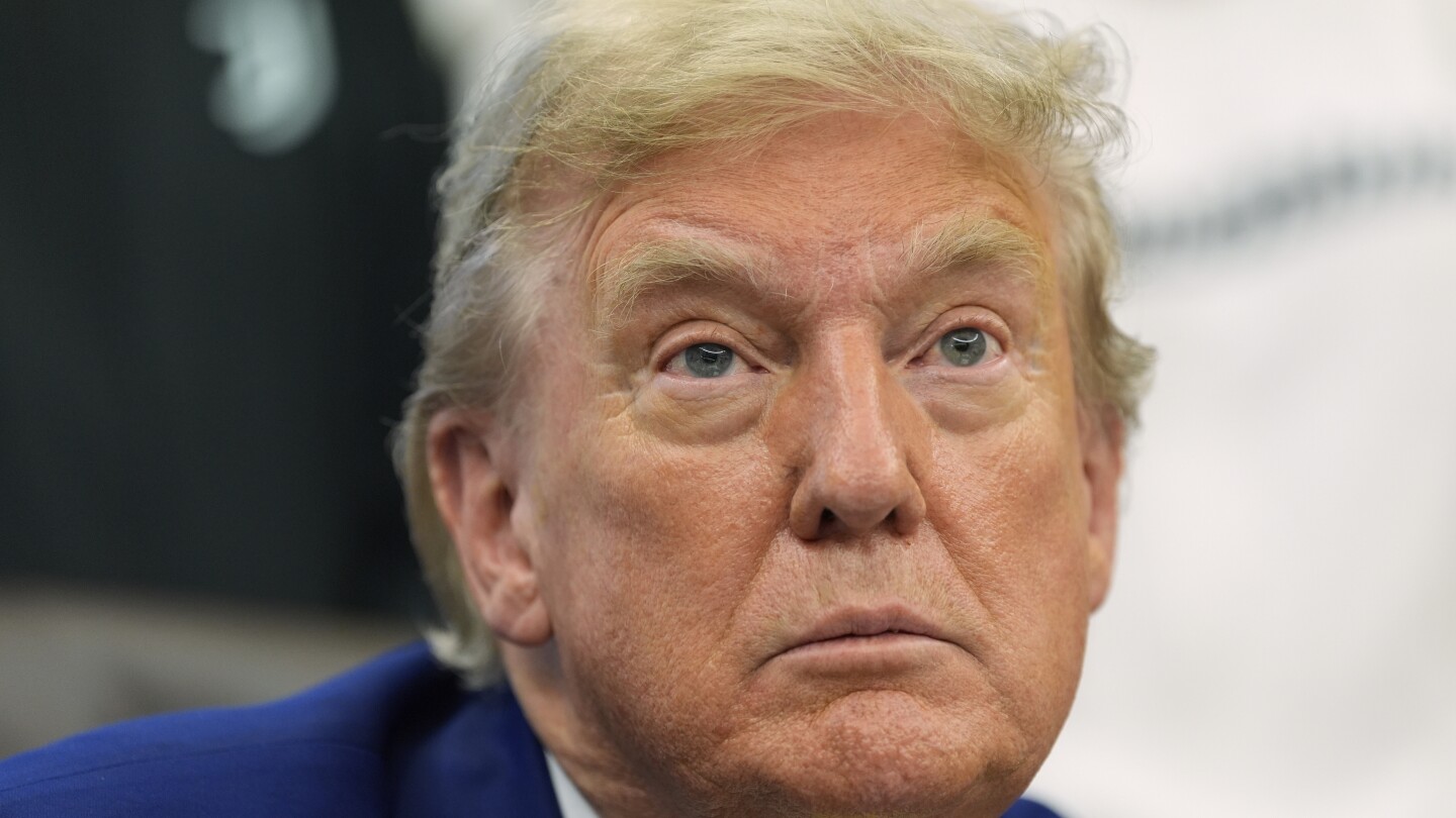 Trump calls for special prosecutor to investigate 2020 election Biden won