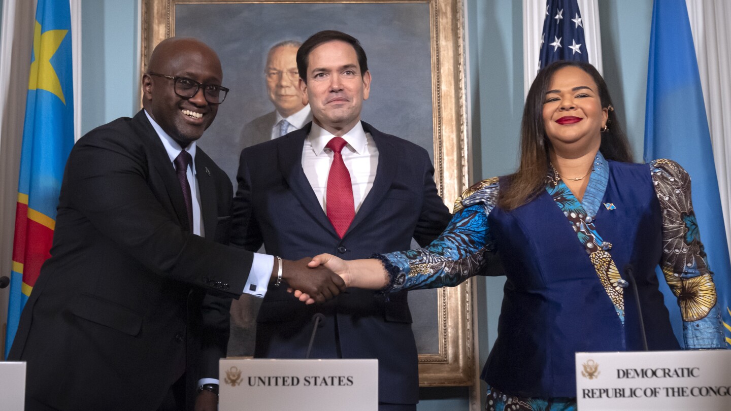 Congo and Rwanda sign US-mediated peace deal