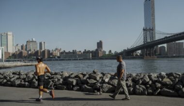 How to avoid heat-related illnesses if you want to play sports or exercise in extreme heat