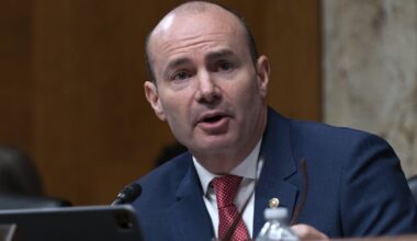 Sen. Mike Lee's posts on Minnesota killings incensed his colleagues