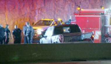Southbound 405 Freeway shut down after LAPD sergeant killed in crash
