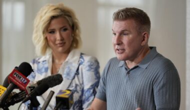 News of pardon made Julie Chrisley nervous. Todd was cool
