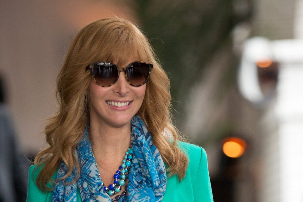 lisa kudrow as valerie cherish in the comeback s02e01
