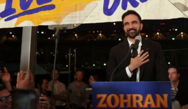 Mamdani Topples Cuomo in NYC Democratic Mayoral Primary Race