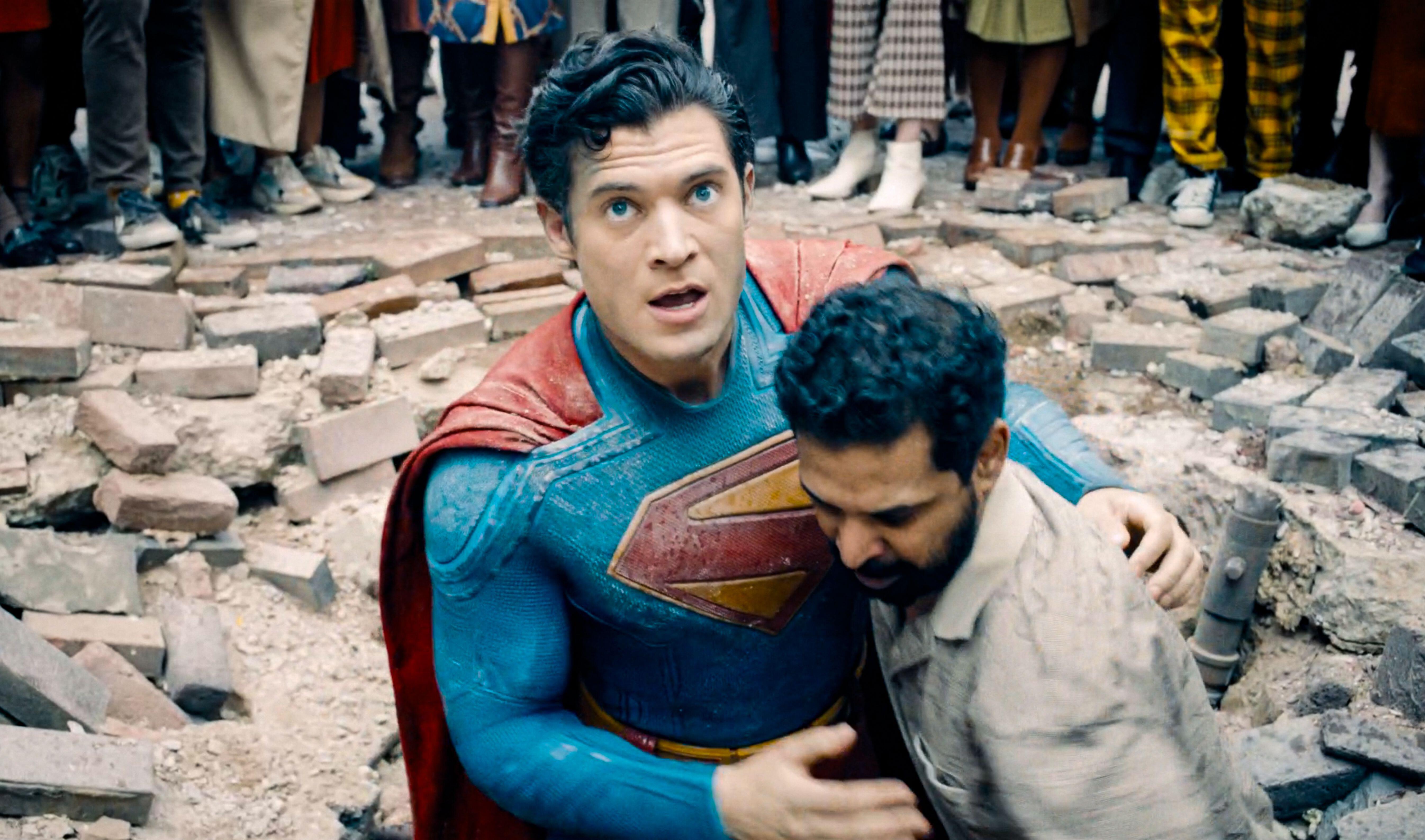 USA . David Corenswet in (C)Warner Bros new film: Superman (2025). Plot: Superman must reconcile his alien Kryptonian heritage with his human upbringing as reporter Clark Kent. As the embodiment of truth, justice and the human way he soon finds him