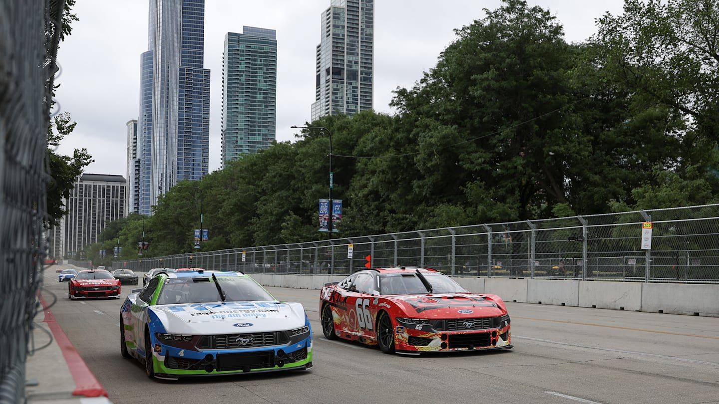 Noah Gragson, Front Row Motorsports, Josh Bilicki, Garage 66, Chicago Street Course, NASCAR