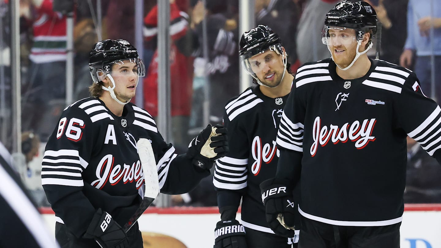 Tampa Bay Lightning v New Jersey Devils
