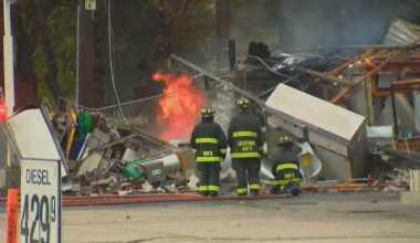 Gas station explodes in Berwyn, Illinois, plume of fire rages for hours afterward