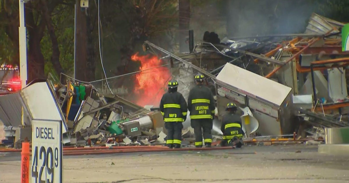 Gas station explodes in Berwyn, Illinois, plume of fire rages for hours afterward