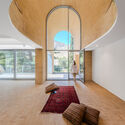 A House Looking to A Cedrus Tree / Cedrus Studio - Interior Photography, Living Room, Wood