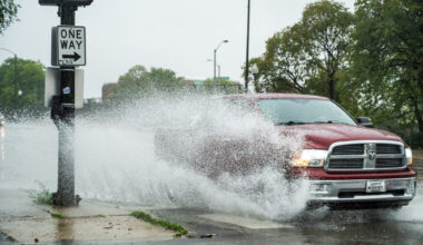 Chicagoans Asked To Reduce Water Use As Heavy Rain, Storms Hit City