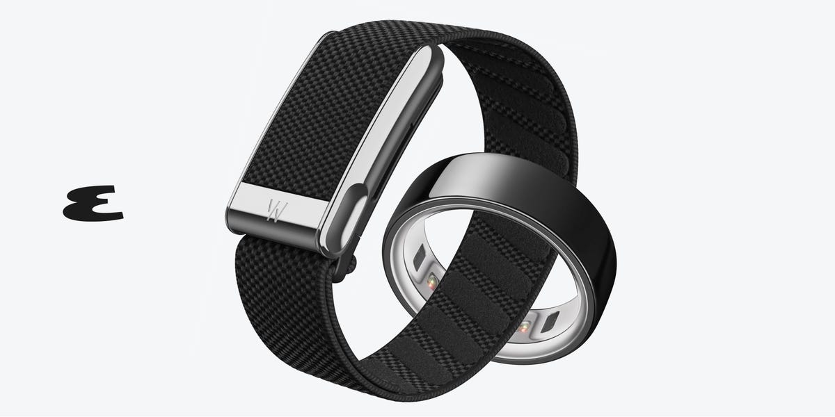 Which is the Better No-Screen Fitness Tracker?