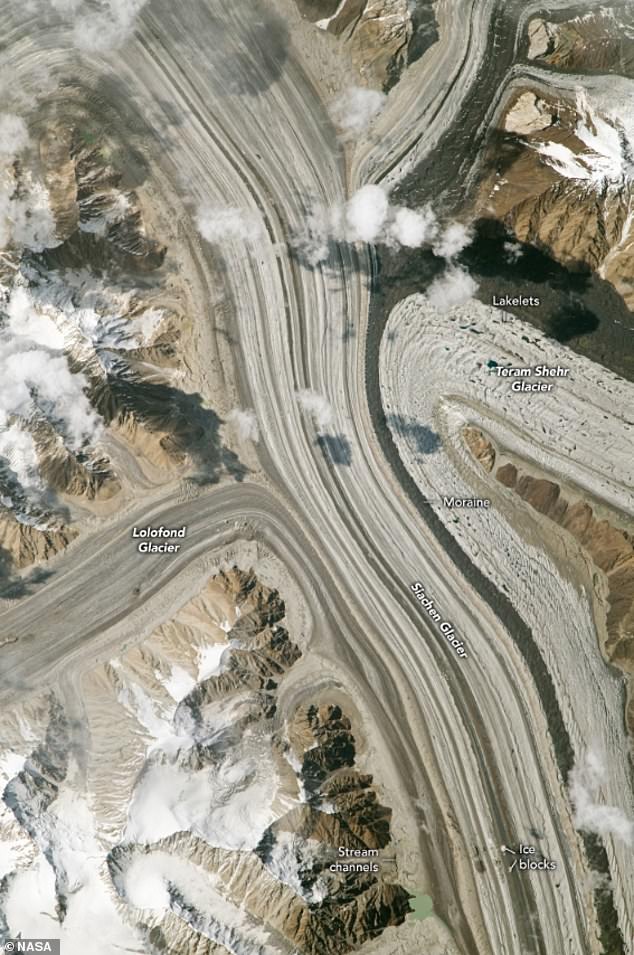 A 2023 NASA image revealed that the Lolofond (left) and Teram Shehr (right) glaciers have been slowly merging with the Siachen glacier (center)