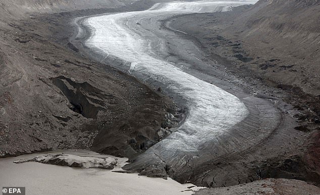 Siachen glacier is one of the world's largest outside of Greenland and Antarctica, measuring around 47 miles long