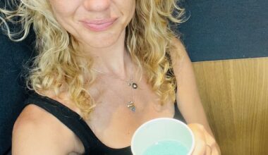 DailyMail.com's Sadie Whitelocks tried methylene blue as a solution to jet lag on a recent trip from New York to Sydney