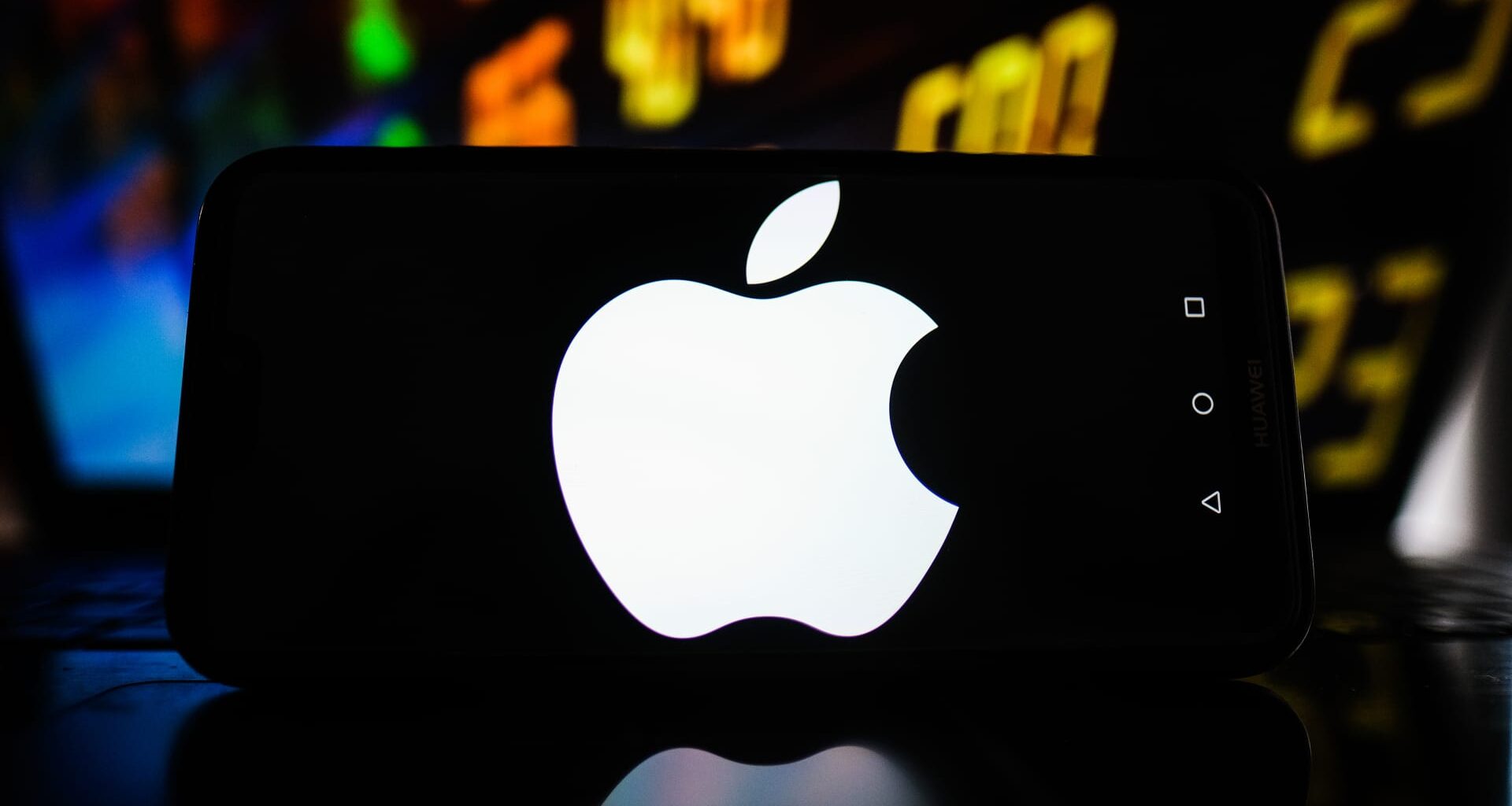 Apple weighs using Anthropic or OpenAI to power Siri in major reversal: Bloomberg News