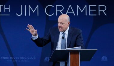 Jim Cramer's top 10 things to watch in the stock market Friday