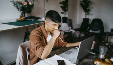 Setting aside 'worry time' can help you get better with money