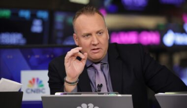 How to trade 3 top names on the list reporting earnings this week