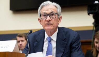Powell confirms that the Fed would have cut by now were it not for tariffs