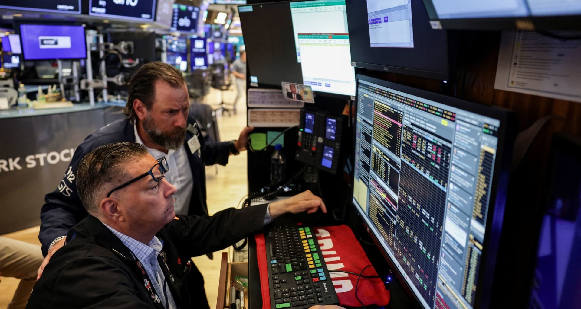 The most bullish S&P 500 forecast on Wall Street: 7,000 by year-end