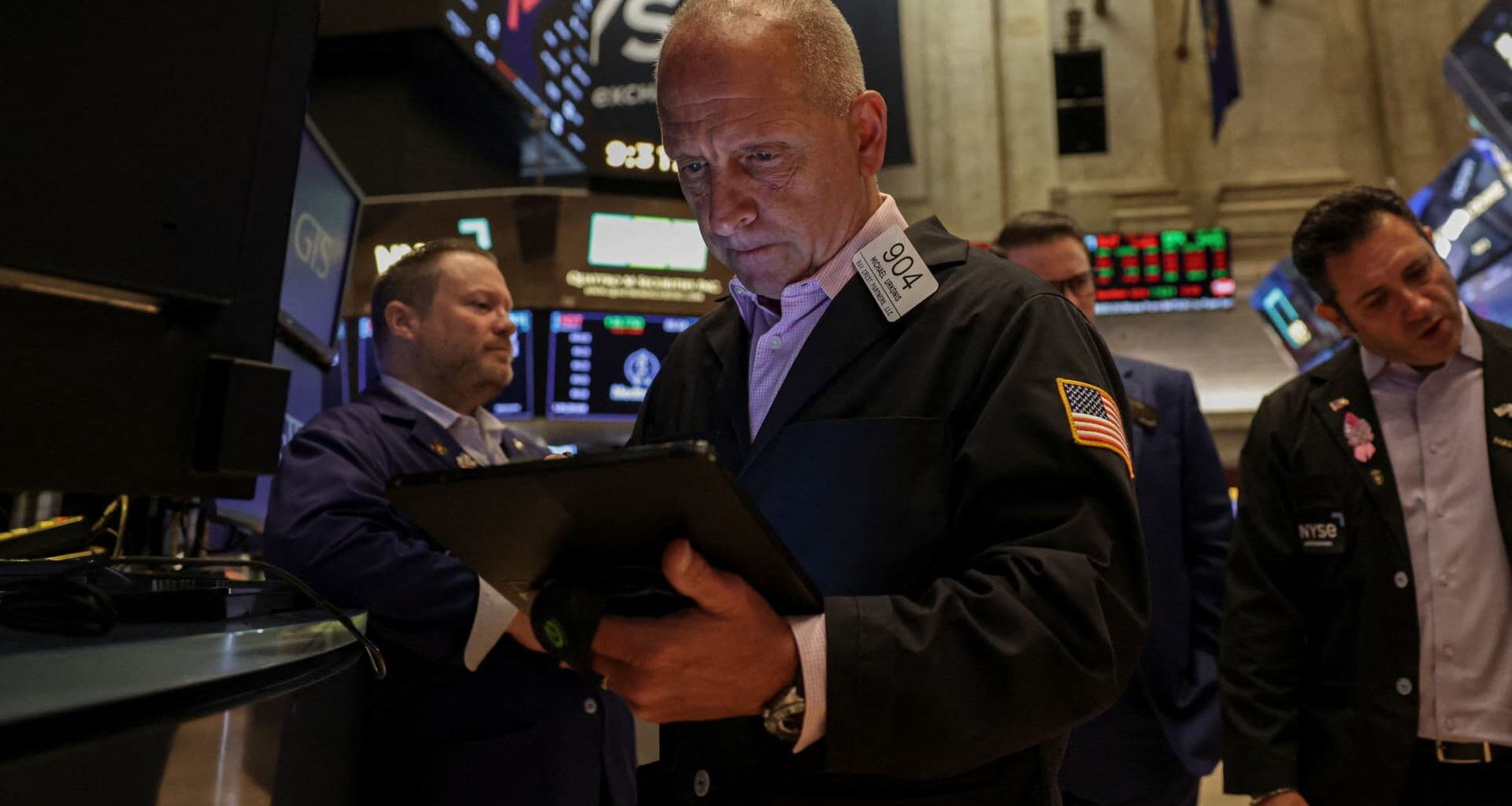 Stock market today: Live updates