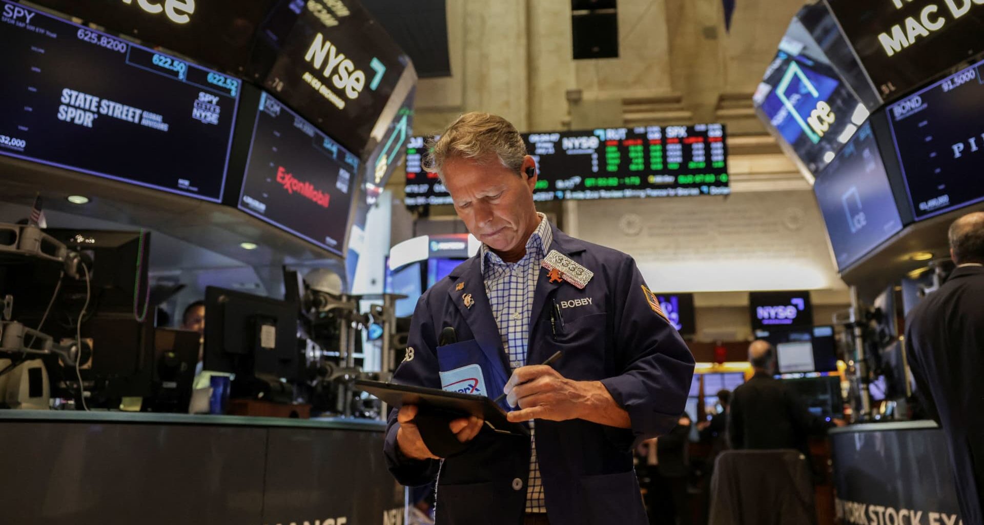 Stock market today: Live updates