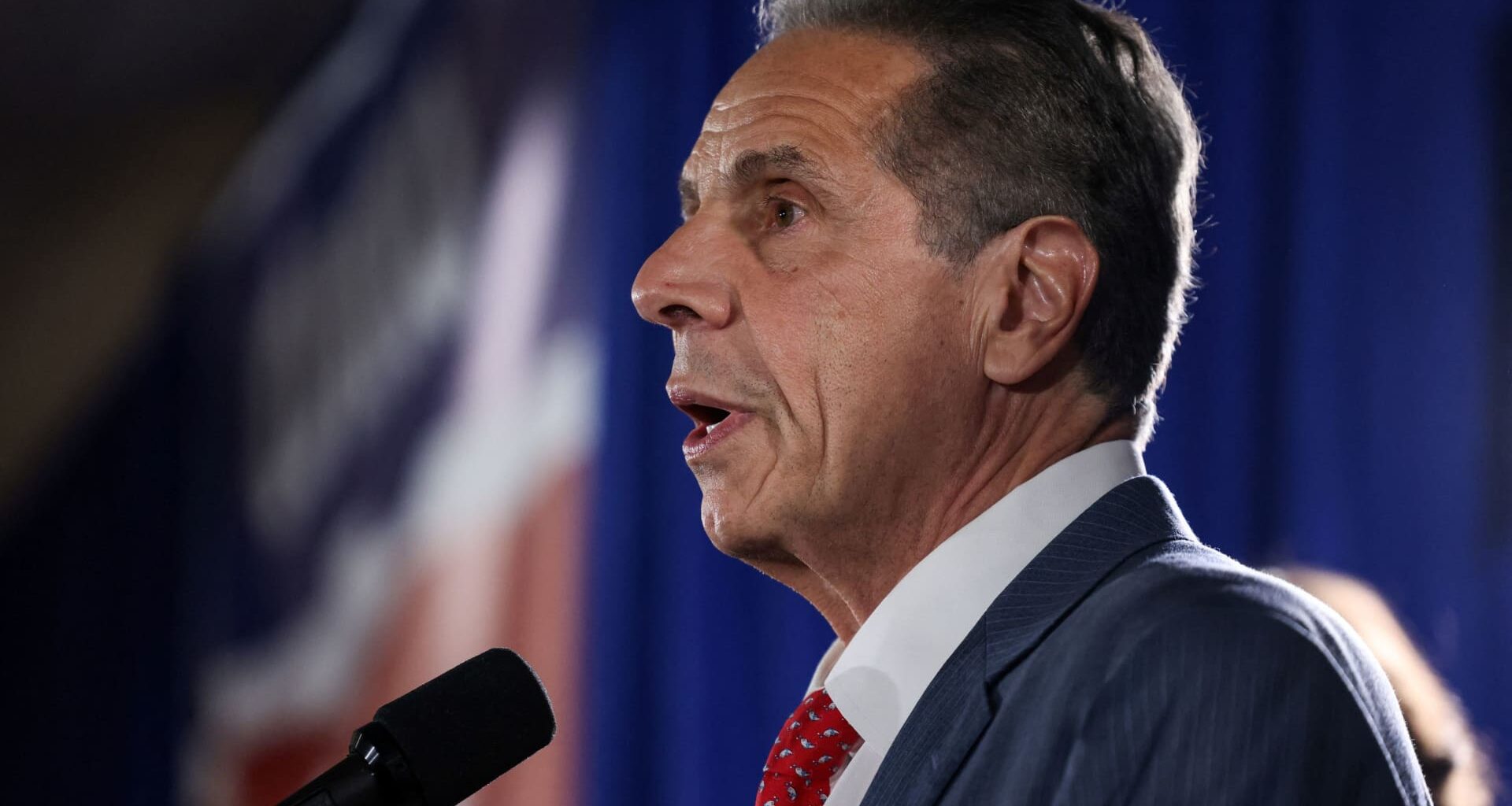 Andrew Cuomo runs for New York mayor against Mamdani