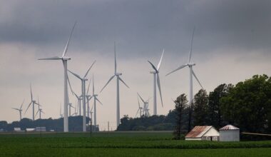 10 U.S. states best prepared for extreme weather, climate risk in 2025