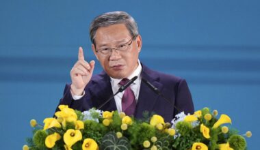 China's premier urges tighter price oversight as deflation pressures mount