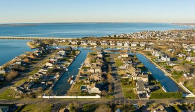 Study shows surge of residents getting rich — quick