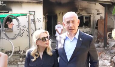 First time since massacre: Prime Minister Netanyahu visits Kibbutz Nir Oz