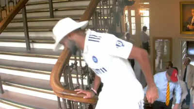 IND vs ENG 3rd Test: Injury scare for India as Akash Deep limps off at Lord’s