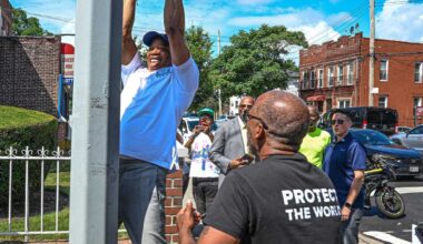 Mayor Adams does pull-ups in Brooklyn on a dare