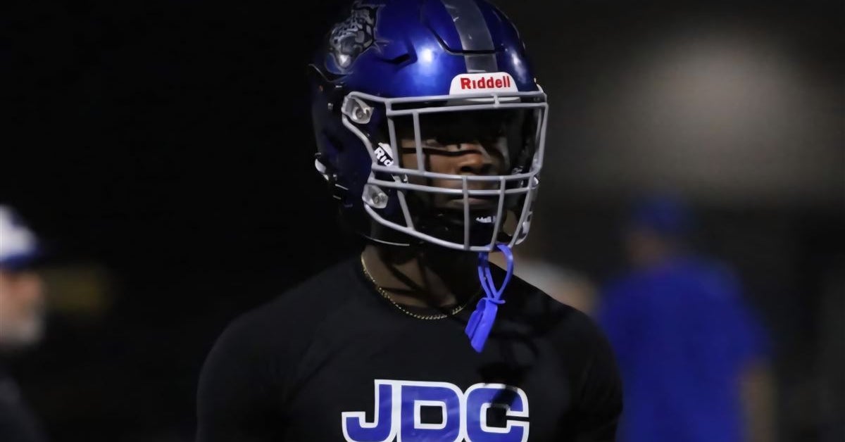 Kethan Harris is a 2027 defensive back from Jefferson-Davis County (MS)