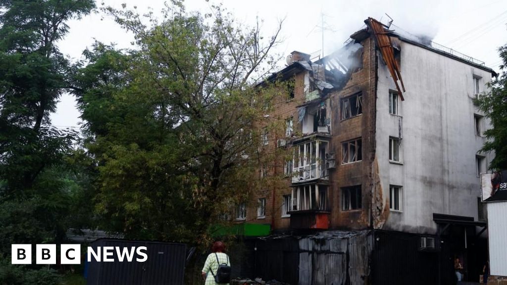Kyiv hit by new massive Russian drone attack, Ukraine officials say