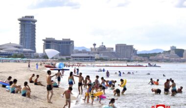 Kim Jong Un Makes a Beachy Tourism Bet