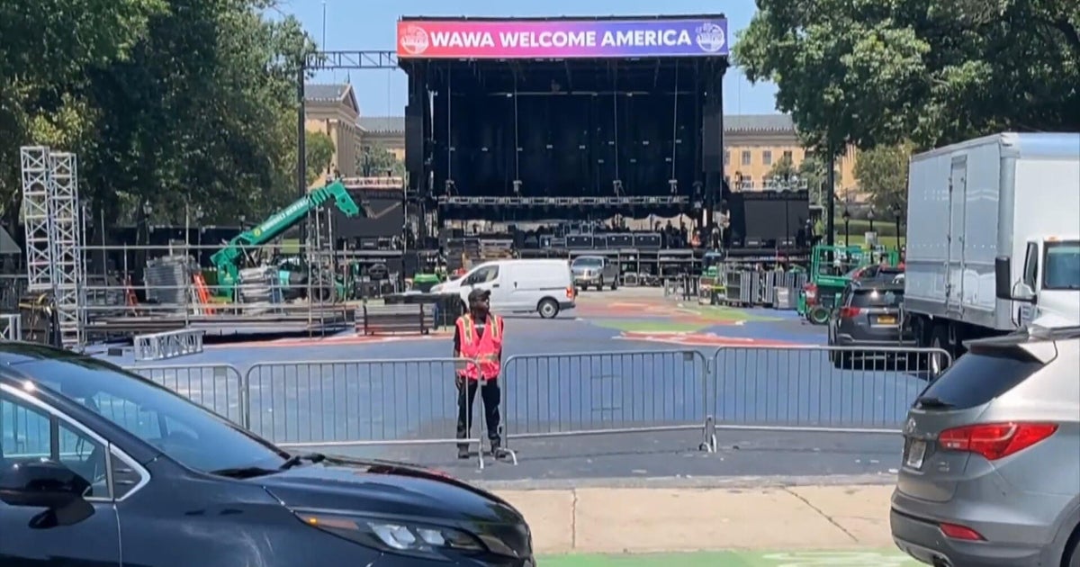 How will Philadelphia clean up trash after Fourth of July celebrations amid strike?