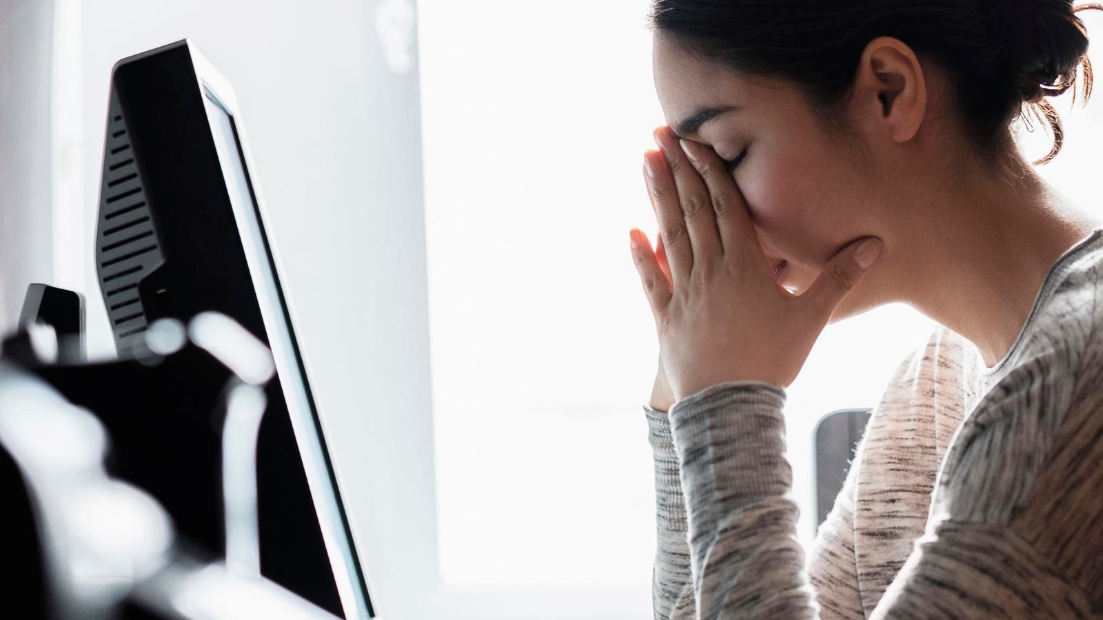 If You See These Messages On Your PC, You’re Being Hacked