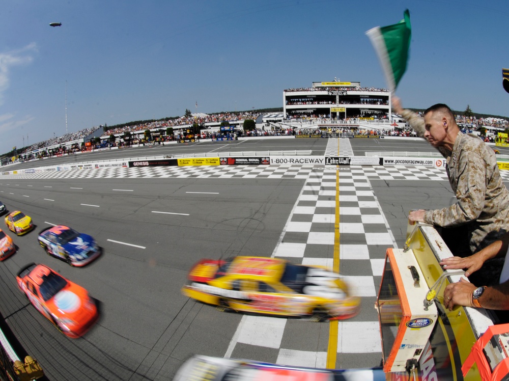 Marine Gen. Pace Waves Green Flag to Start NASCAR Race