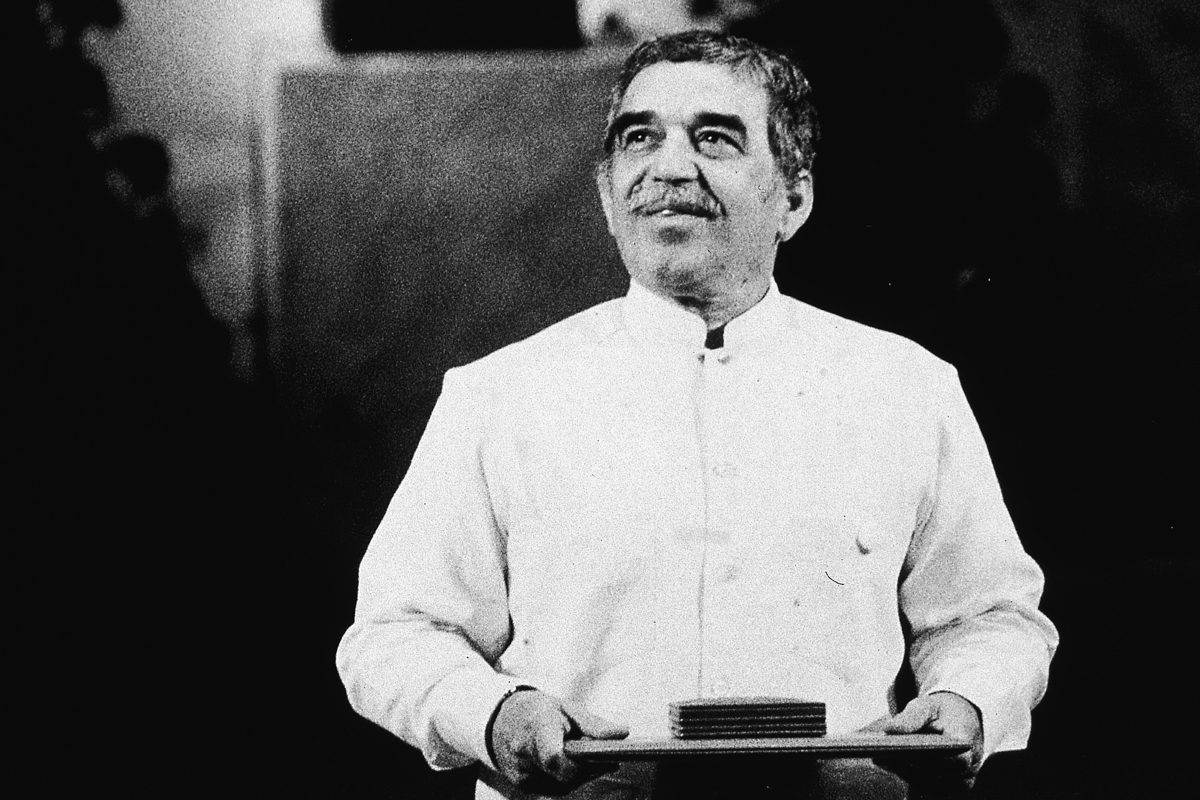 Gabriel Garcia Marquez speaks at a podium after receiving the Nobel Prize in Literature