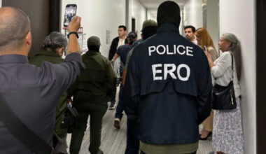 San Diego volunteers bear witness as ICE continues courtroom arrests