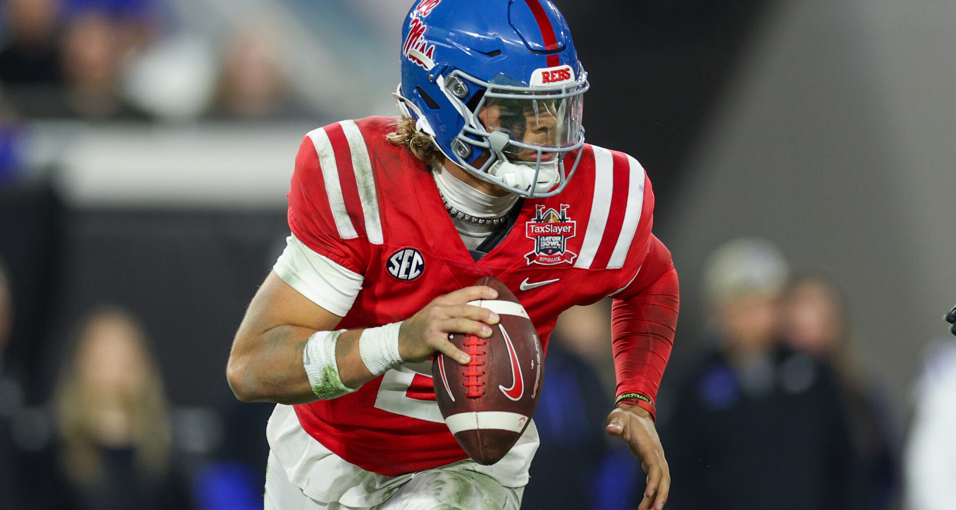 QB Jaxson Dart