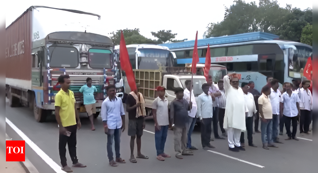 Bharat Bandh today: Public services likely to be hit; 10 things to know about nationwide strike | India News